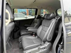 Honda Odyssey 2.0L e:HEV Sharp Premium Edition - ფოტო 16