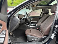 BMW 3 Series 320Li M Sport Package - ფოტო 12