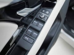 Land Rover Range Rover Evoque 2021 Evoque L 200PS R-Dynamic Standard Elite Edition - ფოტო 10