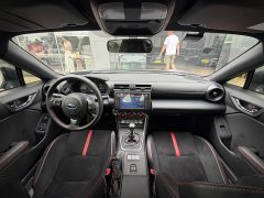 Subaru BRZ 2.4L Manual - ფოტო 9