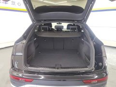 Audi Q5L Sportback 2021 40 TFSI Luxury - ფოტო 4