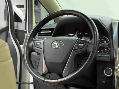 Toyota Vellfire Crown Hybrid 2.5L HV Luxury Edition - ფოტო 13