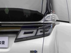 Toyota Vellfire Crown Hybrid 2.5L HV Luxury Edition - ფოტო 6