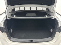 Toyota Corolla 2022 1.8L CVT Luxury - ფოტო 16