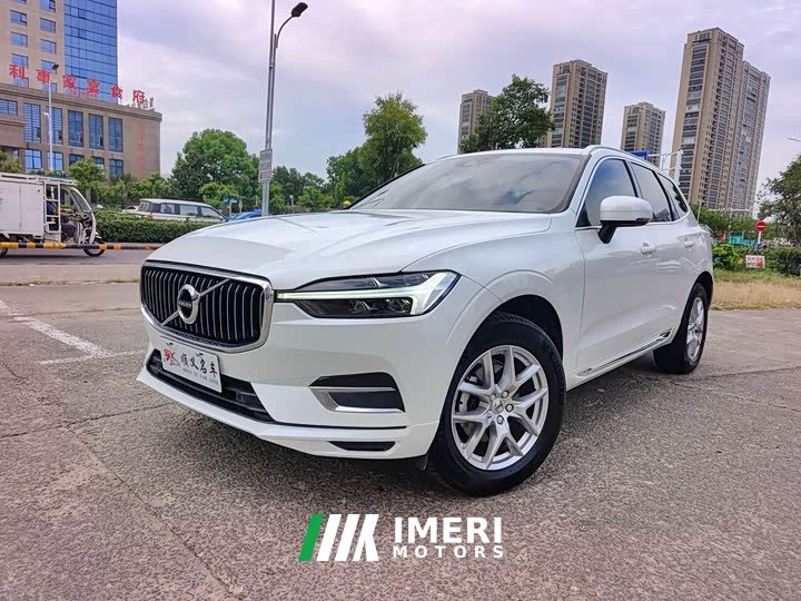 Volvo XC60 T5 AWD Smart Luxury Edition - ავტომობილი ჩინეთიდან