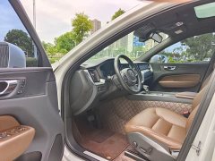 Volvo XC60 T5 AWD Smart Luxury Edition - ფოტო 6
