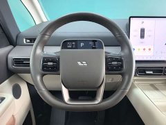Li Auto Li Xiang MEGA Ultra - ფოტო 8