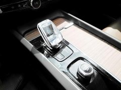 Volvo S60 B4 Intelligent Remote Luxury Edition - ფოტო 9