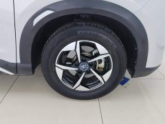 BYD Yuan UP 401KM Exceed - ფოტო 6