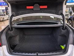 BMW 3 Series 320Li M Sport Package - ფოტო 17