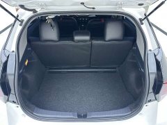 Toyota Yaris L Zhixuan X 1.5L CVT Luxury Plus - ფოტო 17