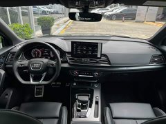 Audi Q5L 45th Anniversary Edition 40 TFSI Luxury Dynamic - ფოტო 10
