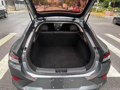 Sihao A5 1.5T CVT Luxury Smart Connected Edition - ფოტო 8