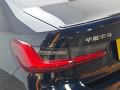 BMW 3 Series 325Li M Sport Midnight Edition Package - ფოტო 7