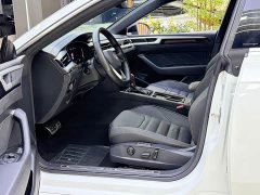 Volkswagen FAW-Volkswagen CC 380TSI Eye-Catching Edition - ფოტო 4