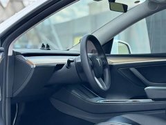 Tesla Model Y 2022 Rear-Wheel Drive - ფოტო 4
