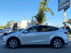Tesla Model Y Facelift Rear-Wheel Drive - ფოტო 2