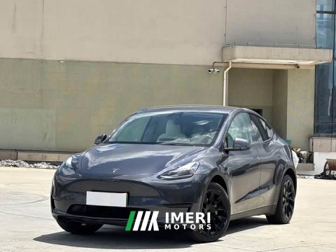 2023 Tesla Model Y Rear-Wheel Drive