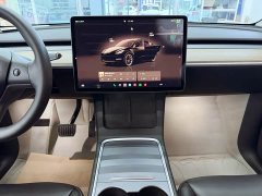 Tesla Model Y Long Range All-Wheel Drive - ფოტო 13