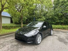 Tesla Model Y Facelift Rear-Wheel Drive - ფოტო 1