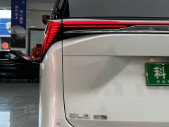 Buick GL8 Luxe Smart Comfort Edition - ფოტო 10