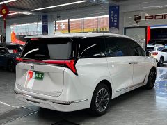 Buick GL8 Luxe Smart Comfort Edition - ფოტო 4
