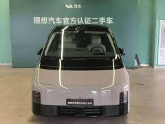 Li Auto Li Xiang MEGA Ultra - ფოტო 2