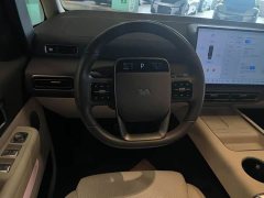 Li Auto Li Xiang MEGA Ultra - ფოტო 7