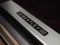 Bentley Bentayga 4.0T V8 Long Wheelbase - ფოტო 15