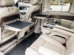 Mercedes-Benz V-Class 2022 V 260 L Long Wheelbase Luxury Edition - ფოტო 10