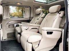 Mercedes-Benz V-Class 2022 V 260 L Long Wheelbase Luxury Edition - ფოტო 12