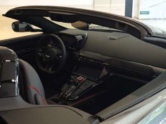 Bentley Aston Martin V8 Vantage 4.0T V8 S Roadster - ფოტო 13