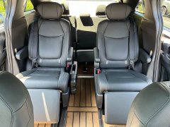 Toyota Sienna 2.5L Hybrid Premium Edition - ფოტო 12