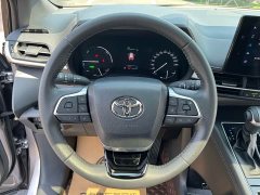 Toyota Sienna 2.5L Hybrid Premium Edition - ფოტო 18