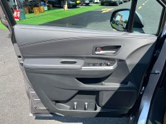 Toyota Sienna 2.5L Hybrid Premium Edition - ფოტო 8