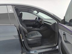 Tesla Model Y Rear-Wheel Drive - ფოტო 9