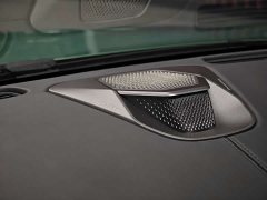 Aston Martin DB12 2025 4.0T V8 Coupe - ფოტო 20