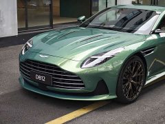Aston Martin DB12 2025 4.0T V8 Coupe - ფოტო 8