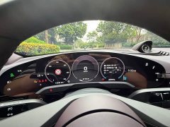 Porsche Taycan - ფოტო 11