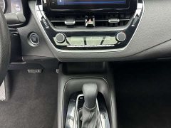 Toyota Corolla 2022 1.8L CVT Luxury - ფოტო 15