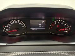 Peugeot 2008 2022 230THP THE ONE - ფოტო 20