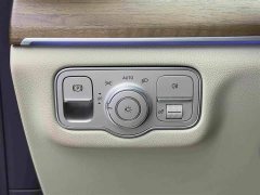 Mercedes-Benz GLE New Energy Facelift GLE 350e 4MATIC - ფოტო 17
