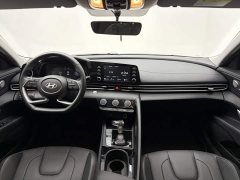 Hyundai Elantra 1.5L CVT GLX Elite - ფოტო 19