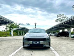 Lynk & Co Geely Lynk & Co 03 2.0T Diesel DCT Pro - ფოტო 3