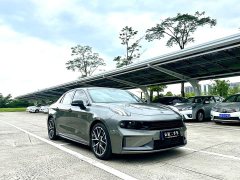 Lynk & Co Geely Lynk & Co 03 2.0T Diesel DCT Pro - ფოტო 4