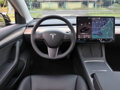 Tesla Model 3 2022 Rear-Wheel Drive - ფოტო 13