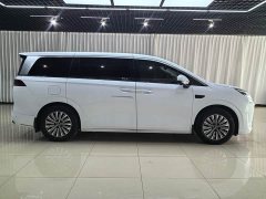 BMW Summer DM-i 1.5T 180km Exceed - ფოტო 8