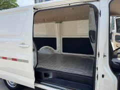 Changan Ruixing EM80 Flat-roof Rear-hinged Door 2-seater 60kW 41.86kWh - ფოტო 14