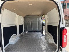 Changan Ruixing EM80 Flat-roof Rear-hinged Door 2-seater 60kW 41.86kWh - ფოტო 16