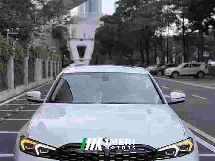 BMW 3 Series 320Li M Sport Package - ავტომობილი ჩინეთიდან